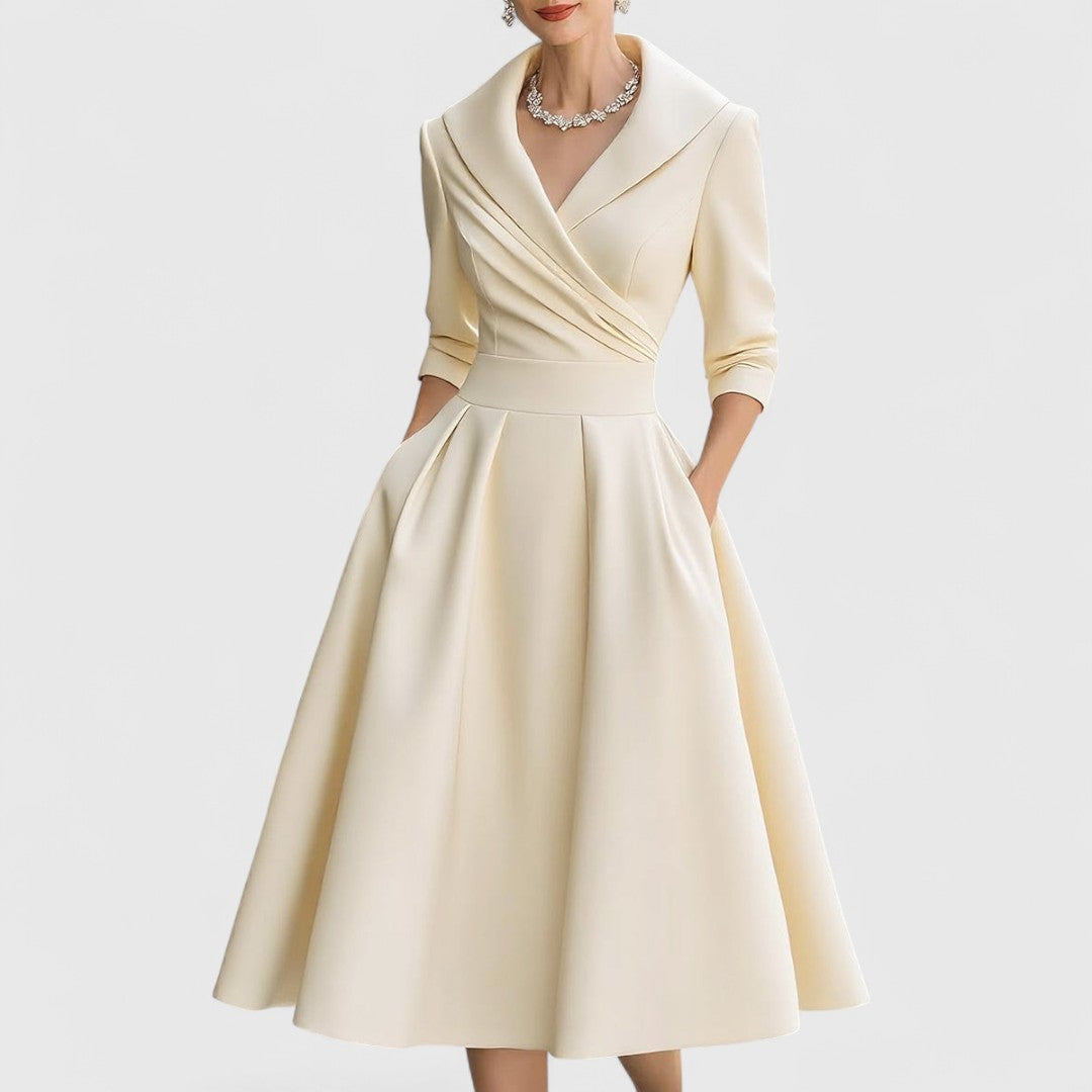 Ashley | Graceful Silhouette Midi Kjole