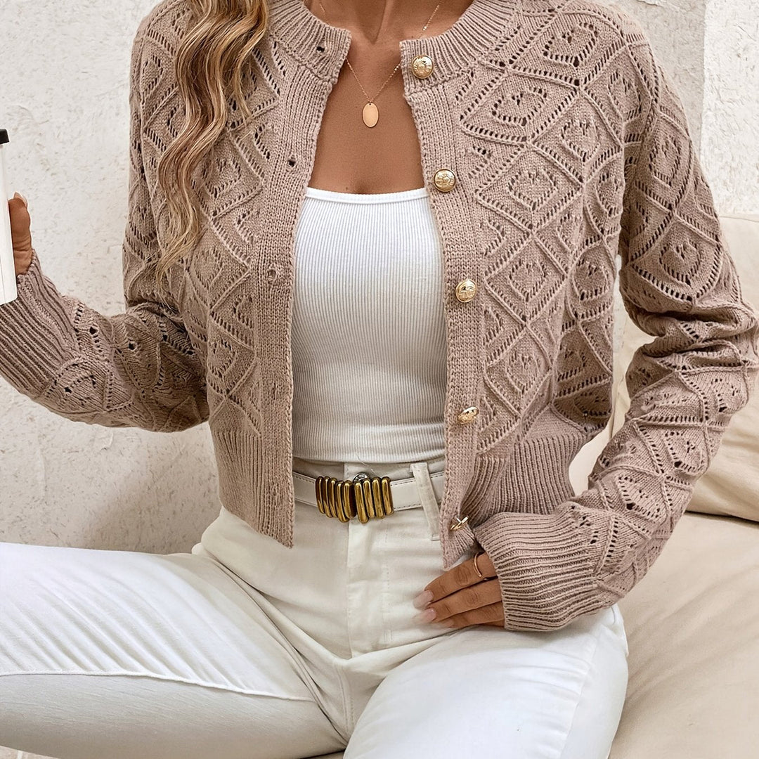 Della | Teksturert Knap-Front Cardigan