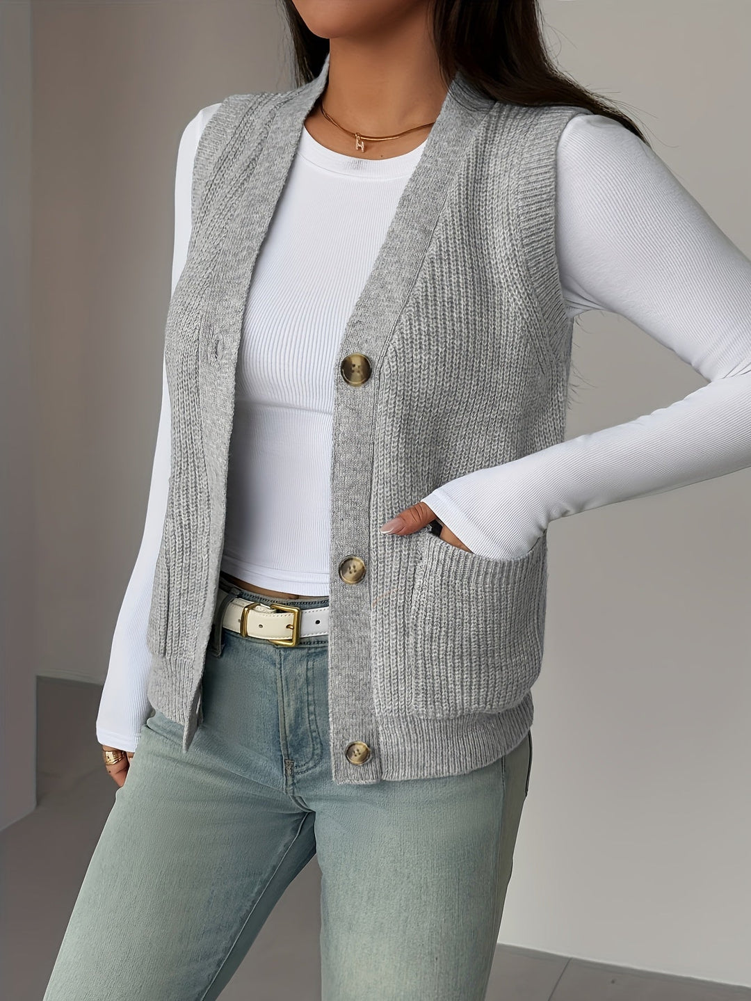 Miriam | Knappet V-Hals Strikvest