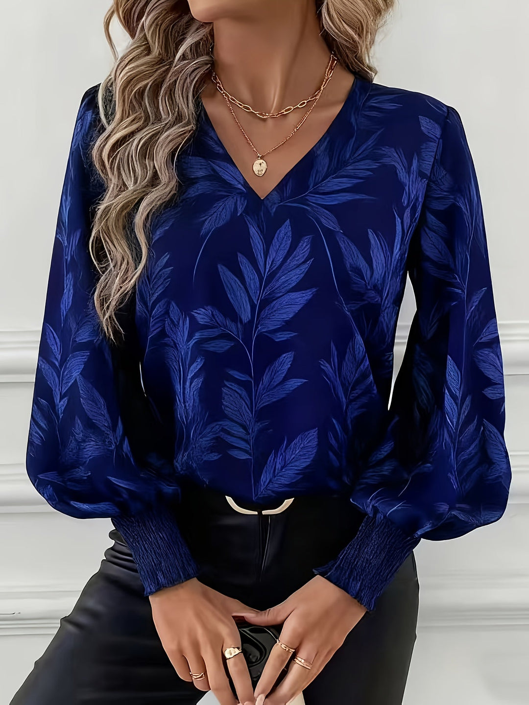 Elena | Botanisk V-Hals Bluse