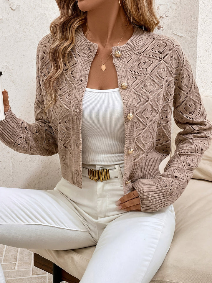 Della | Teksturert Knap-Front Cardigan