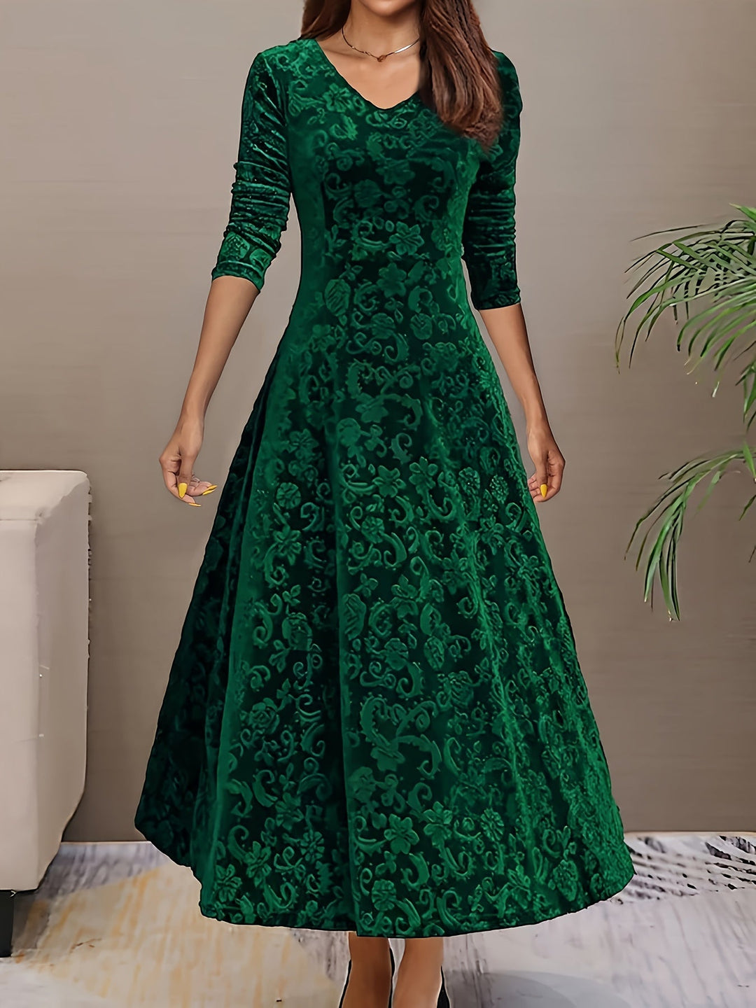 Adeline | Elegant Langærmet Midi Kjole
