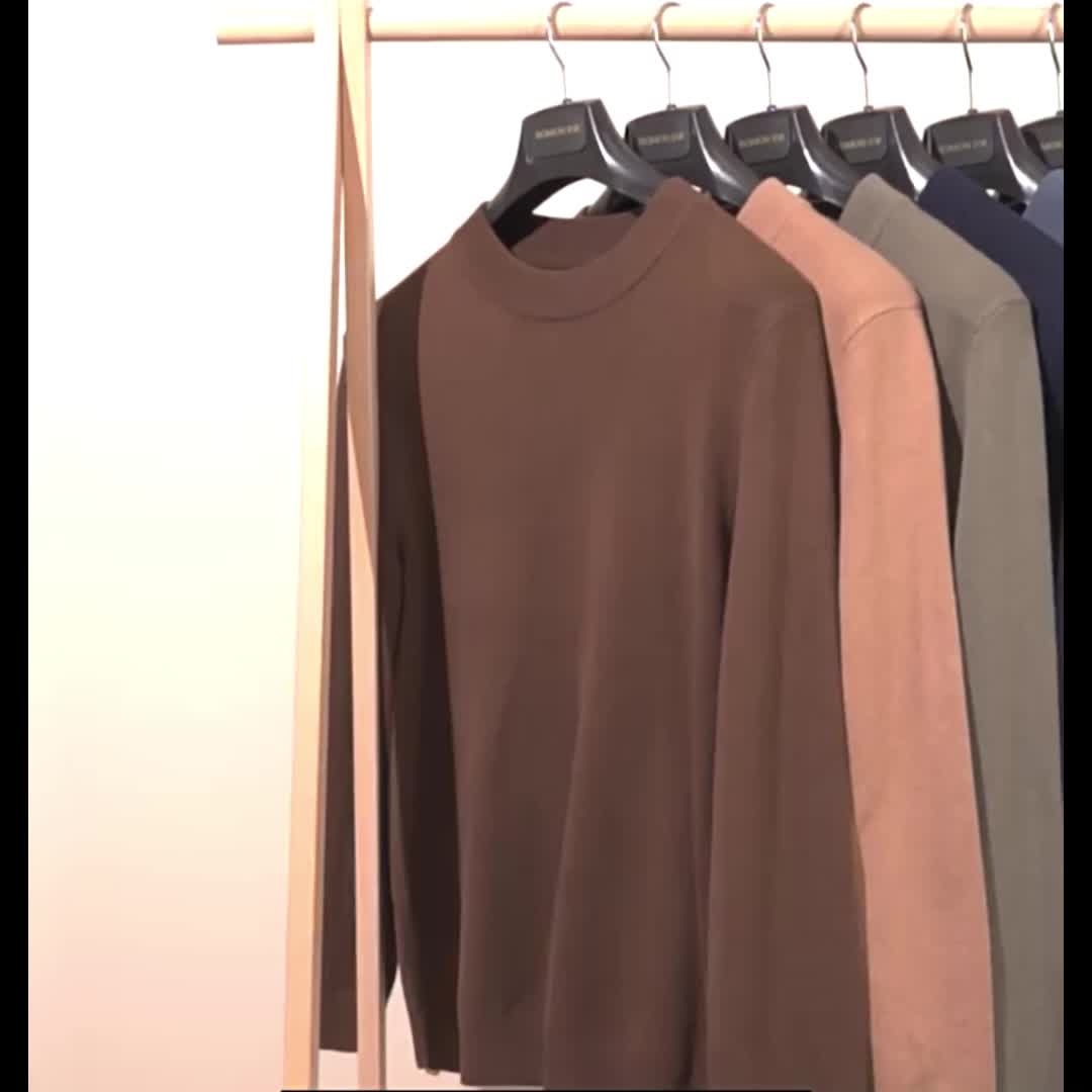 Russell | Forfinet Mock-Neck Sweater