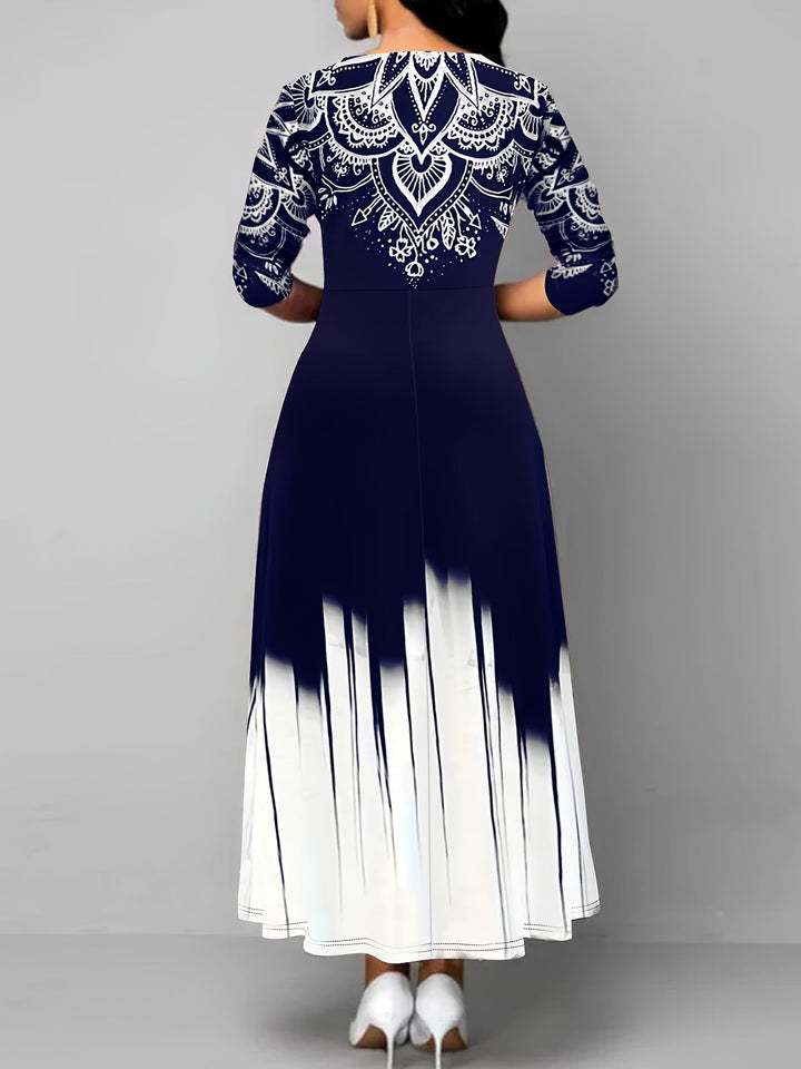 Nadia | Ornate Print Flared Maxi Kjole