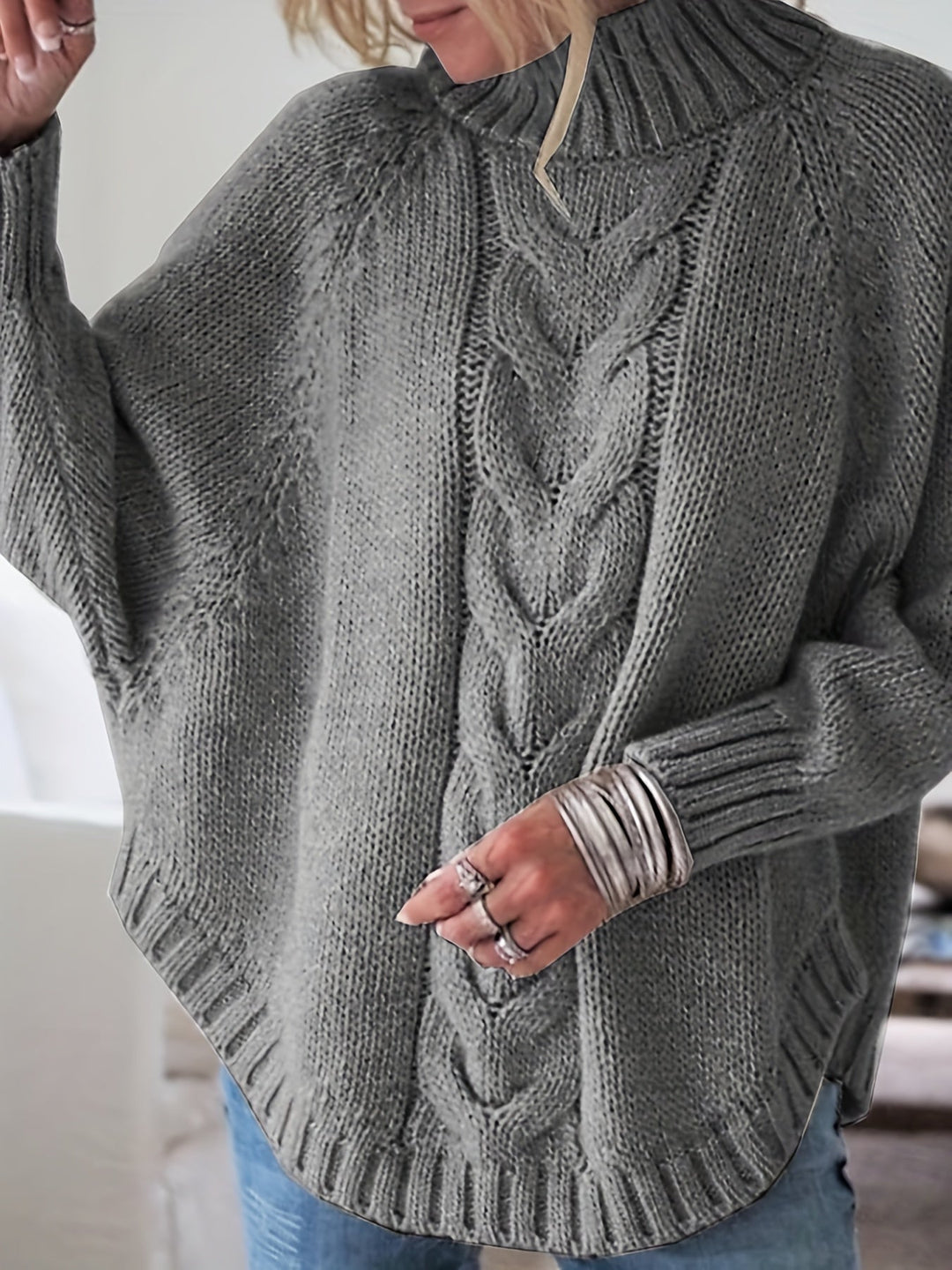 Gwendolyn | Kabelstrikket Højhalset Sweater