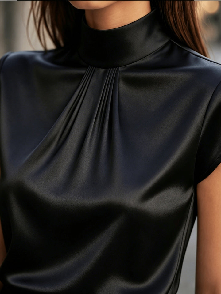 Lena | Plisseret Mock-Neck Bluse
