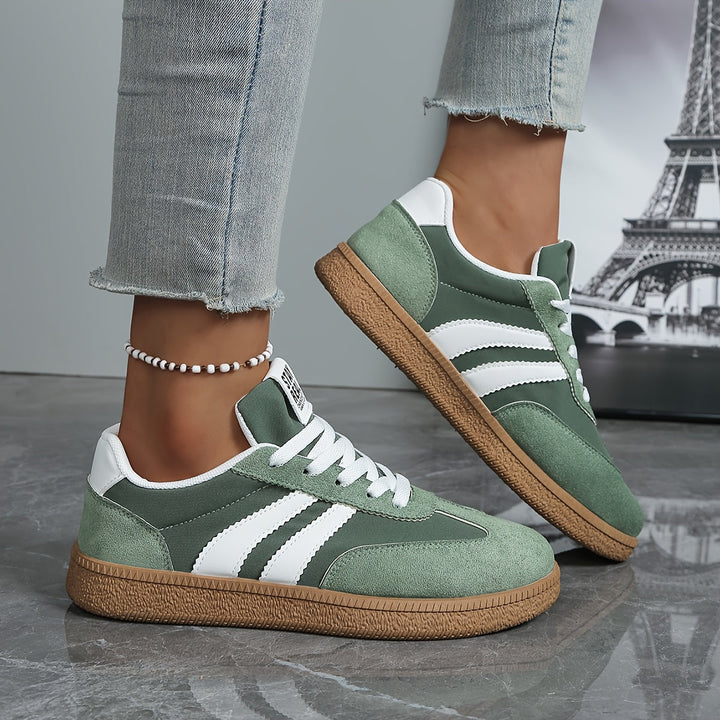 Lena | Klassiske Snørebånd Sneakers
