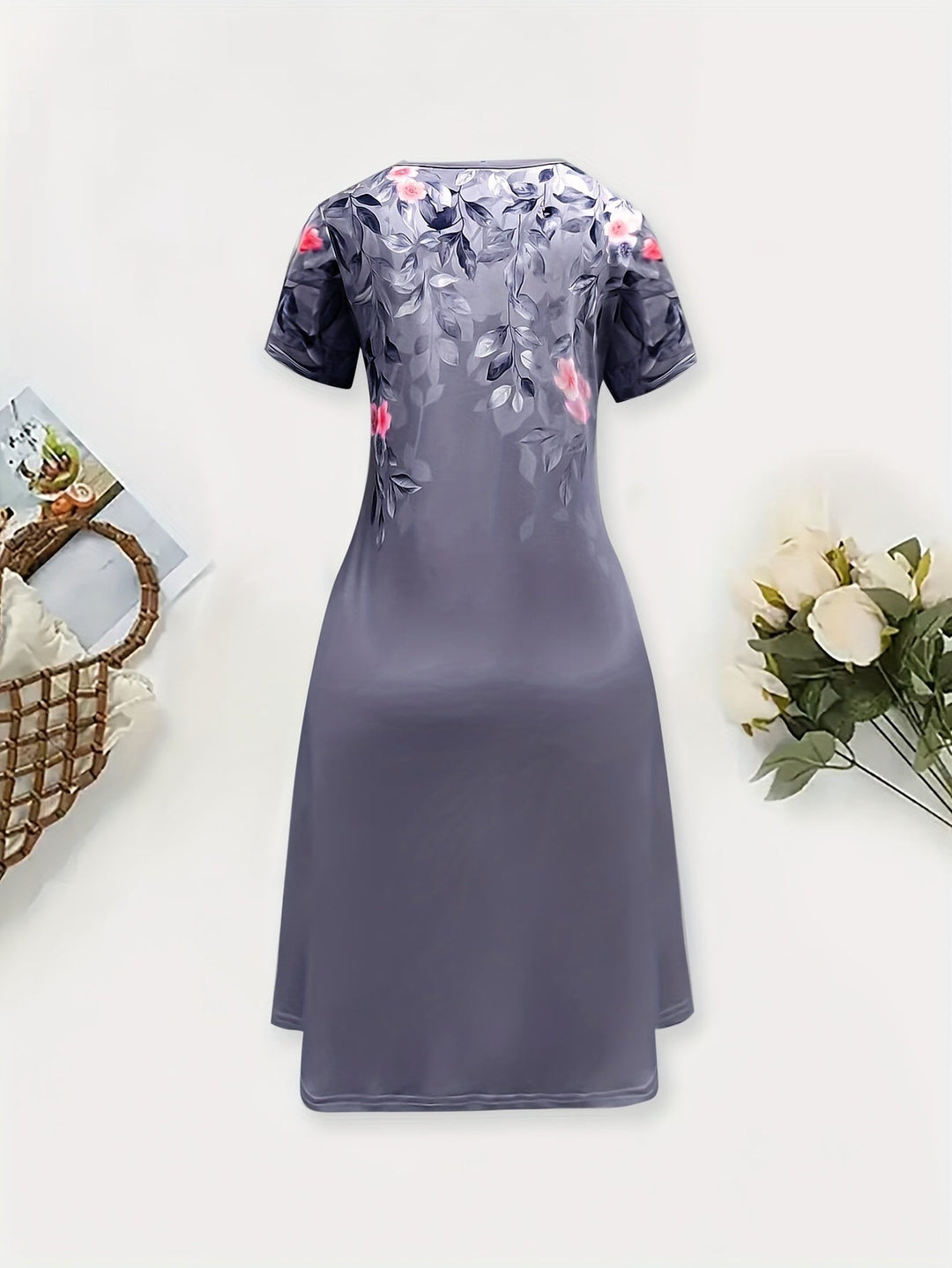 Marjorie | Graceful Floral A-Line Kjole