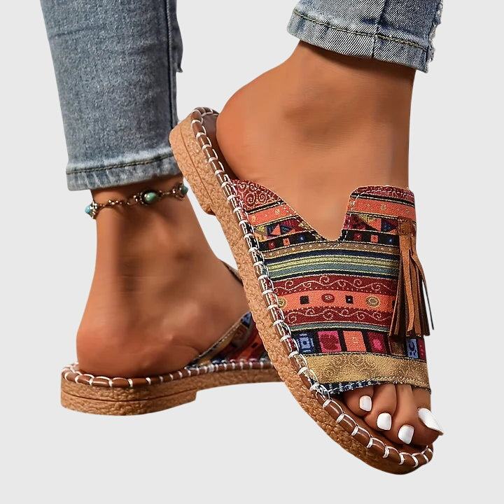 Claire | Stilfuld Prikket Ortopædisk Sandal