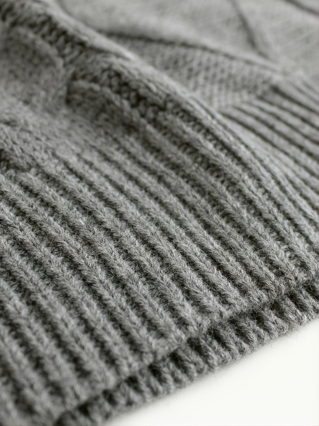 Cora | Cozy Cable-Knit V-Hals Sweater Vest