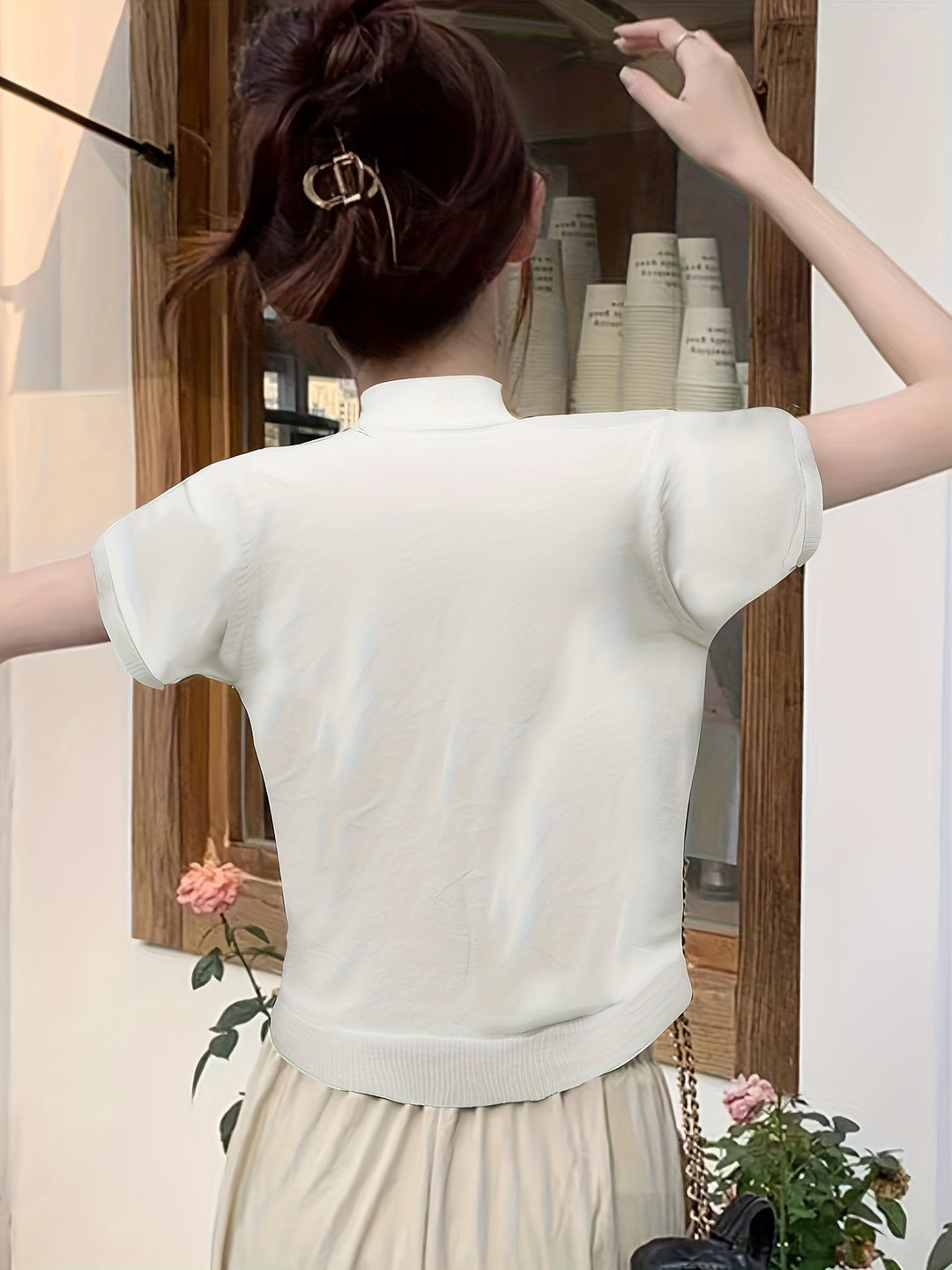Della | Forfinet Mock-Neck Top
