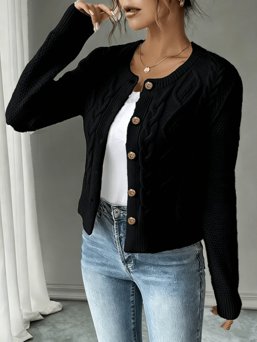 Eleanora | Kabelstrikket Cardigan med Knapper