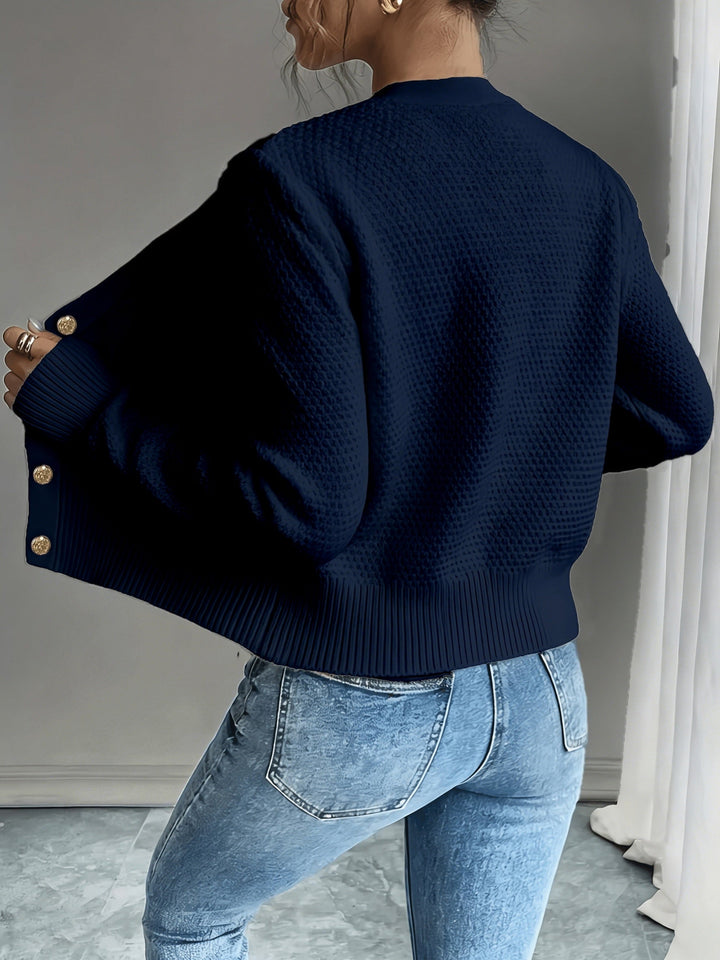 Eleanora | Kabelstrikket Cardigan med Knapper
