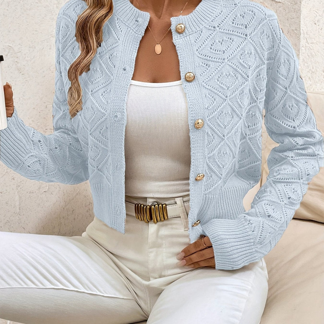 Della | Teksturert Knap-Front Cardigan