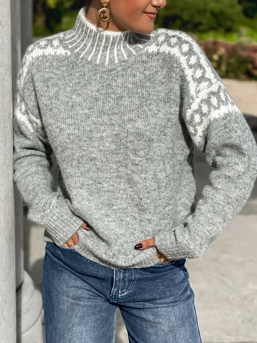 Corinna | Kontrast-Bånd Mock-Neck Sweater