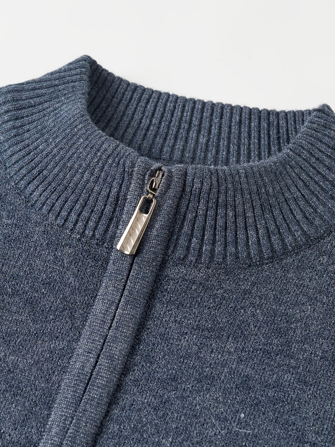 Oscar | Zip-Neck Sweater