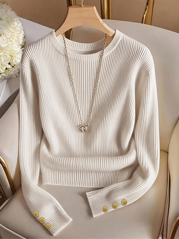 Gretchen | Ribbet Sweater med Knapmanchetter