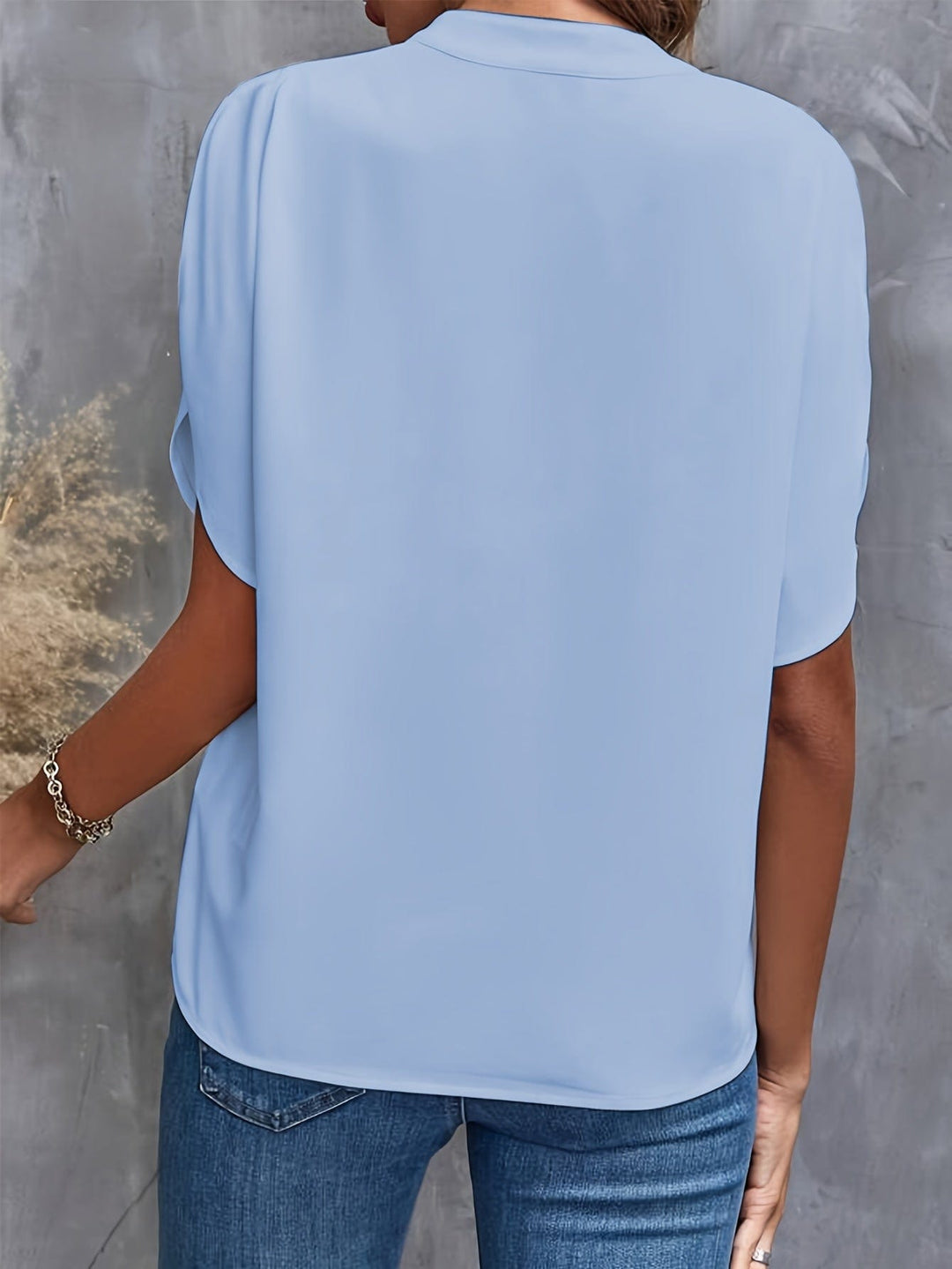Nicole | Elegant Draperet V-Hals Bluse