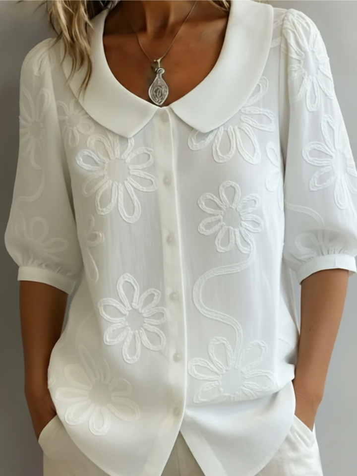 Alyssa | Stilfuld Broderet Blomstret Bluse