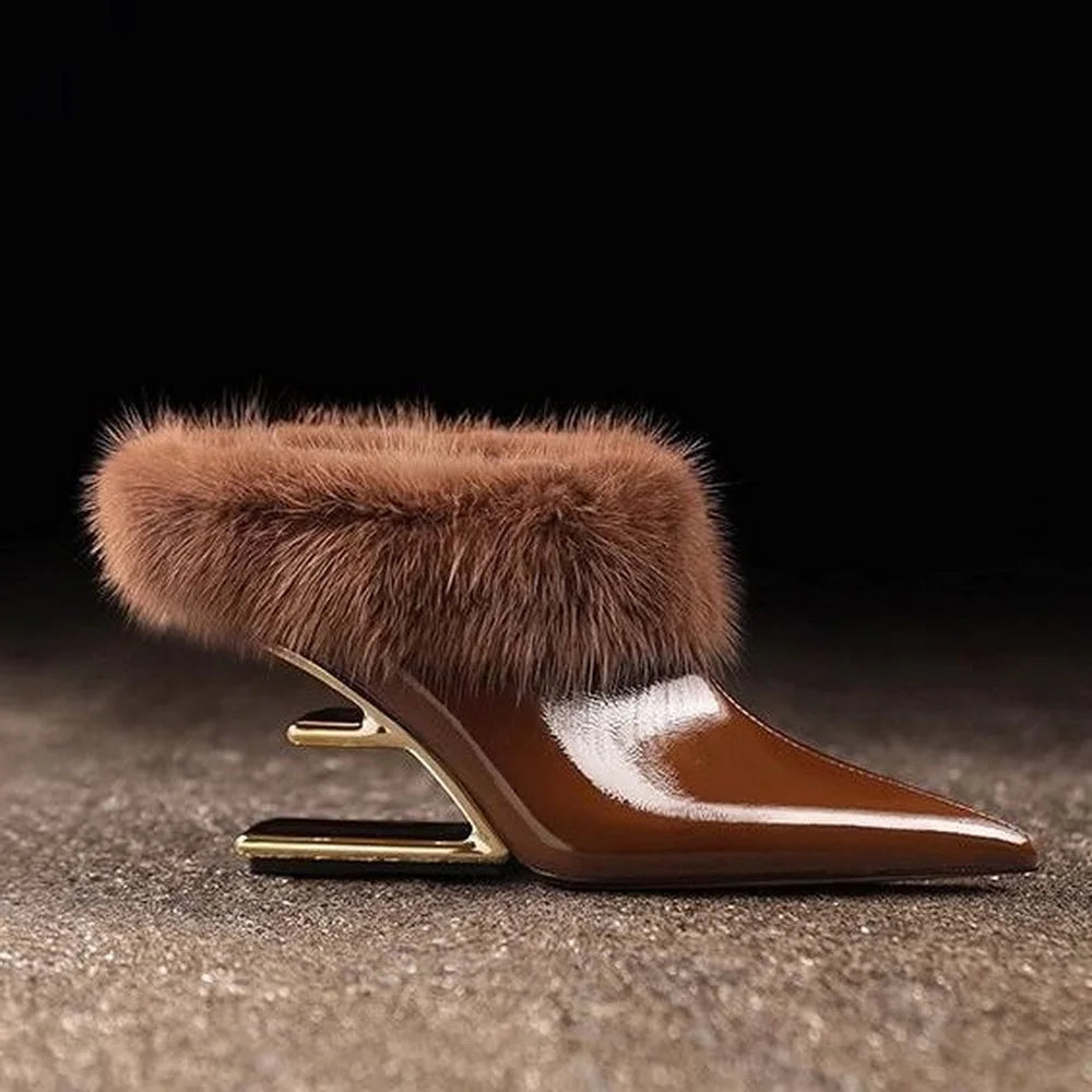 Beverly | Elegant Furry Spidse Hæle