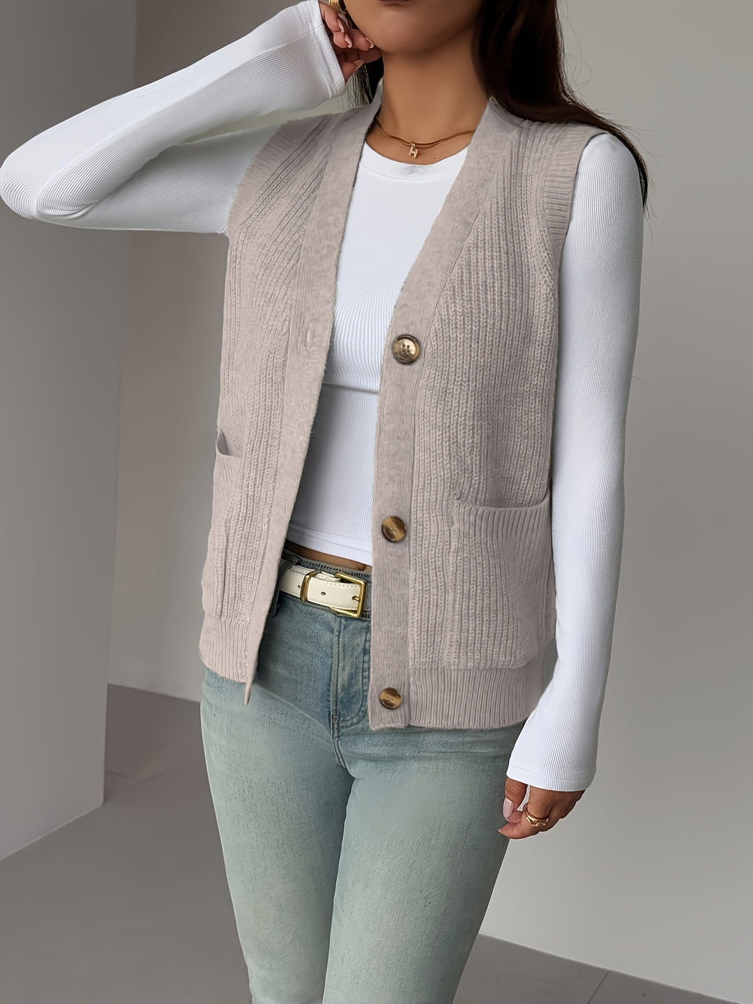 Miriam | Knappet V-Hals Strikvest