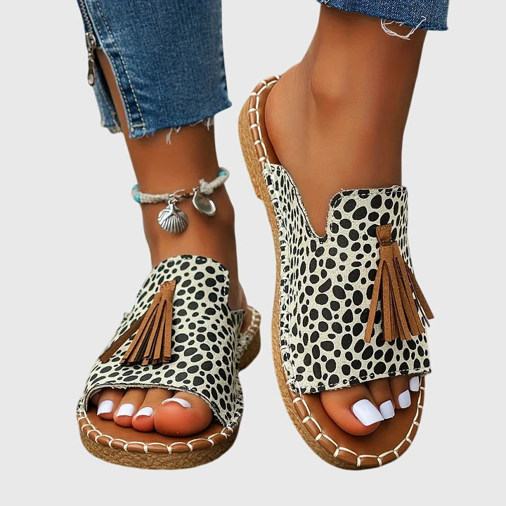 Claire | Stilfuld Prikket Ortopædisk Sandal