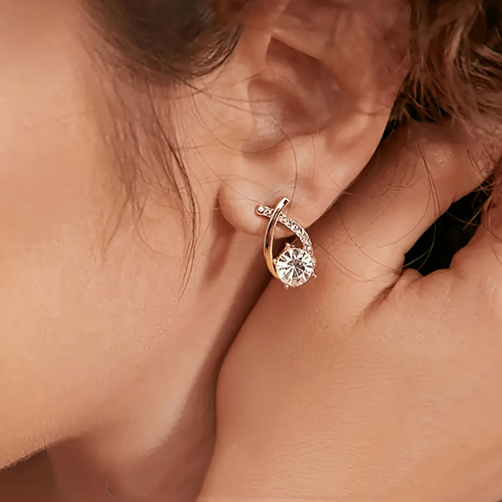 Cheryl | Stilfulde Stud Øreringe med Cubisk Zirkonia