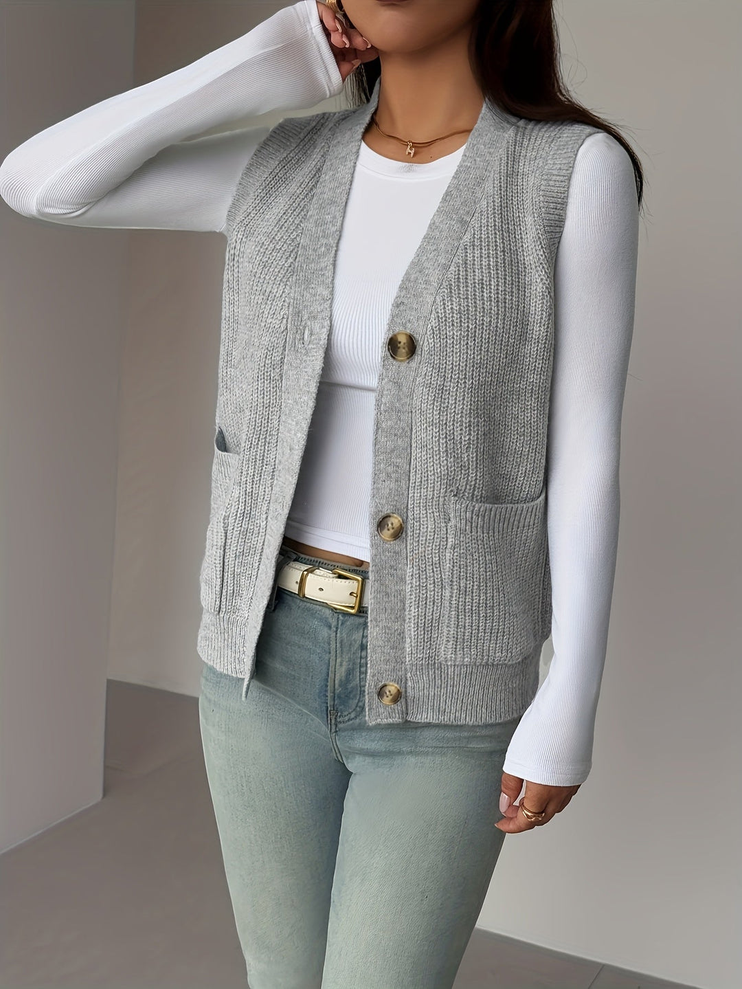Miriam | Knappet V-Hals Strikvest