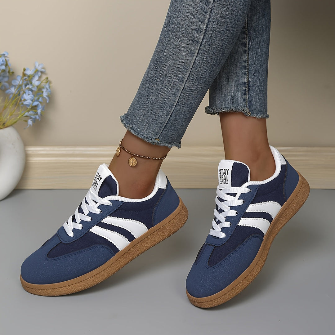 Lena | Klassiske Snørebånd Sneakers