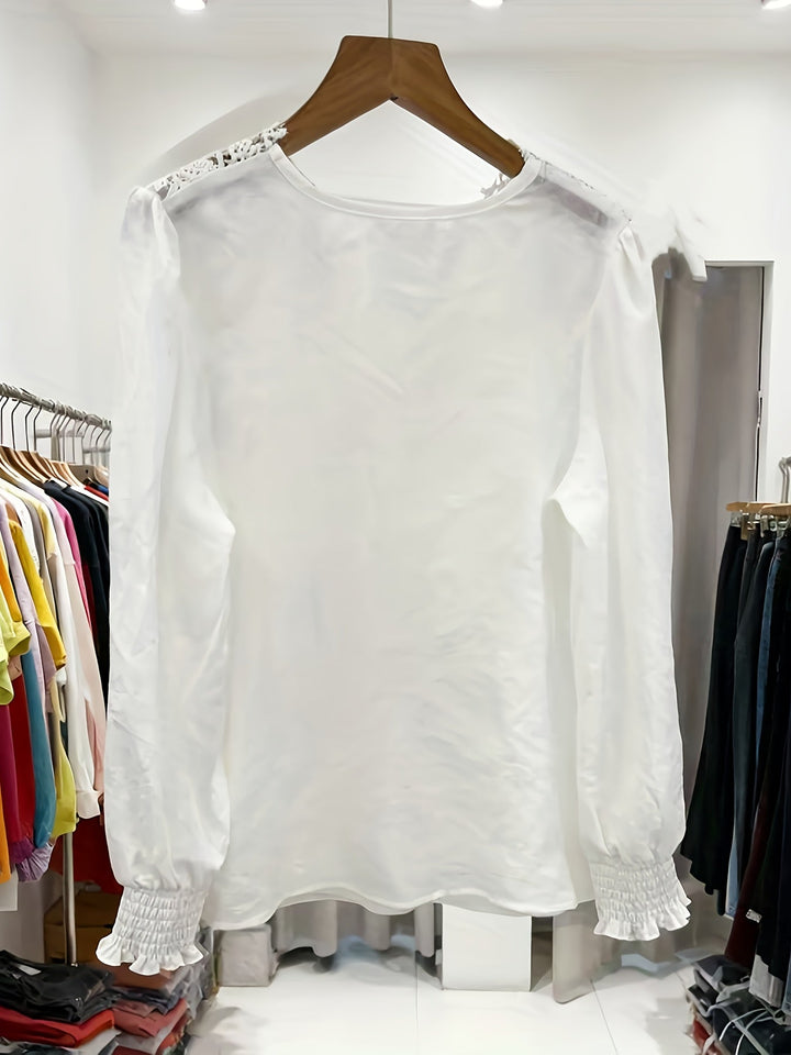 Delia | Broderet V-Hals Bluse