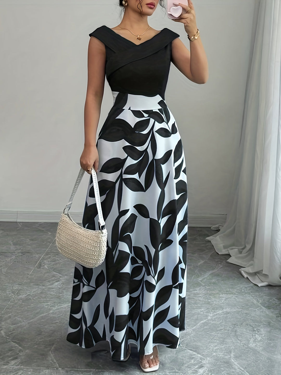 Gabriella | Floral A-Line Maxi Kjole
