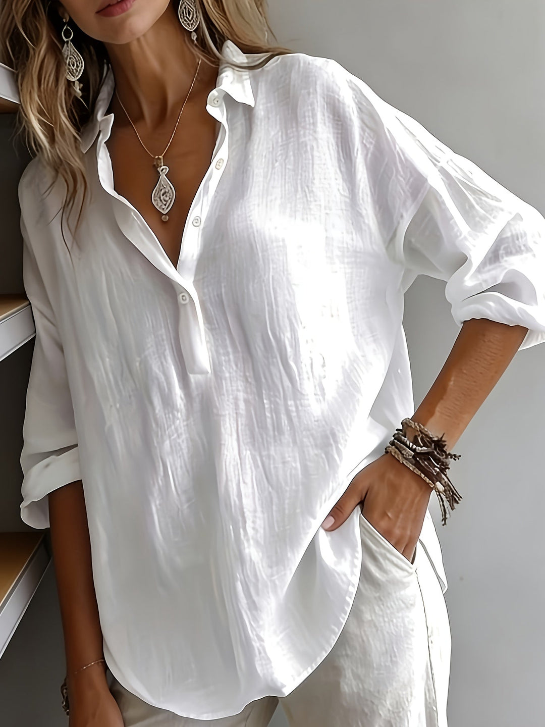 Freya | Afslappet Bluse med Krave