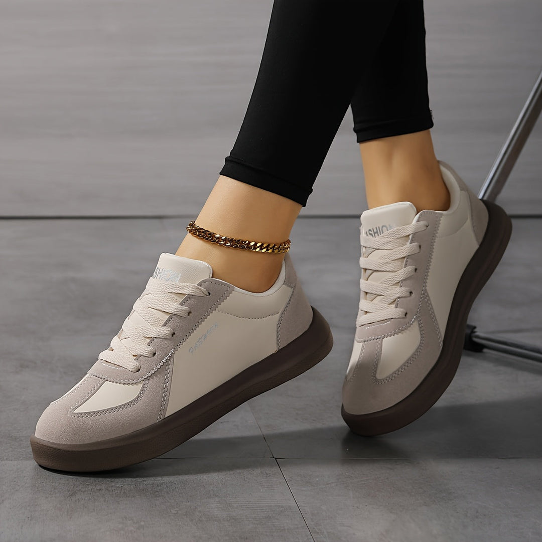 Frances | Hverdags Snøre Sneakers