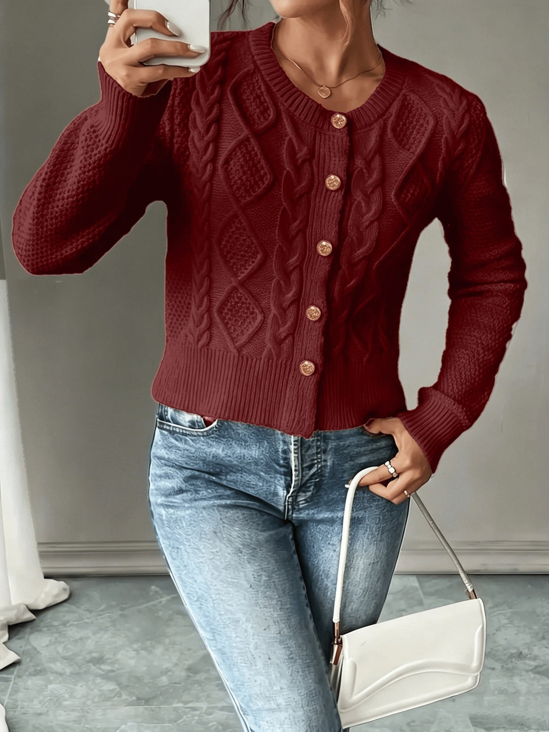 Eleanora | Kabelstrikket Cardigan med Knapper