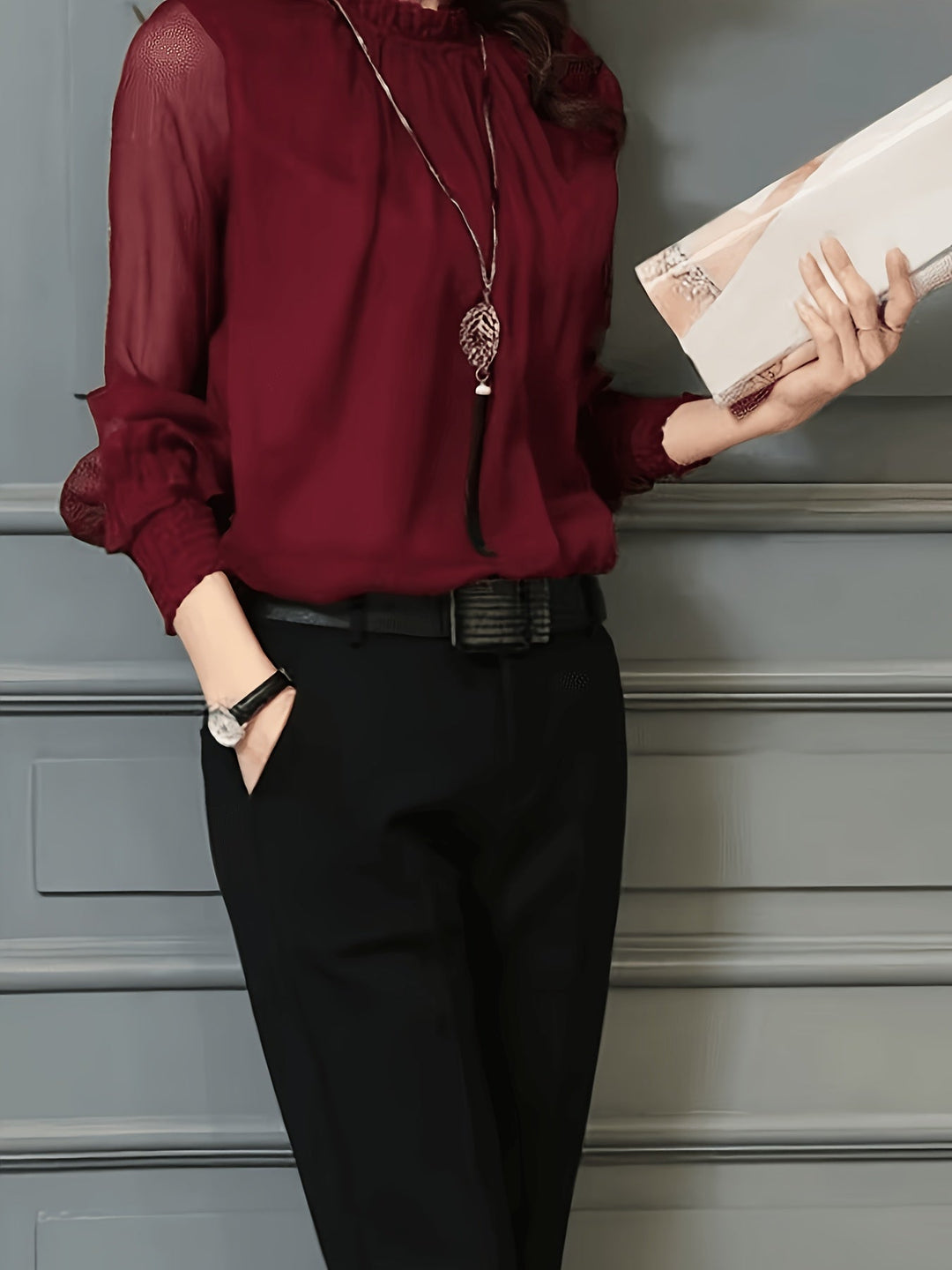 Ophelia | Stand-Krave Langærmet Bluse