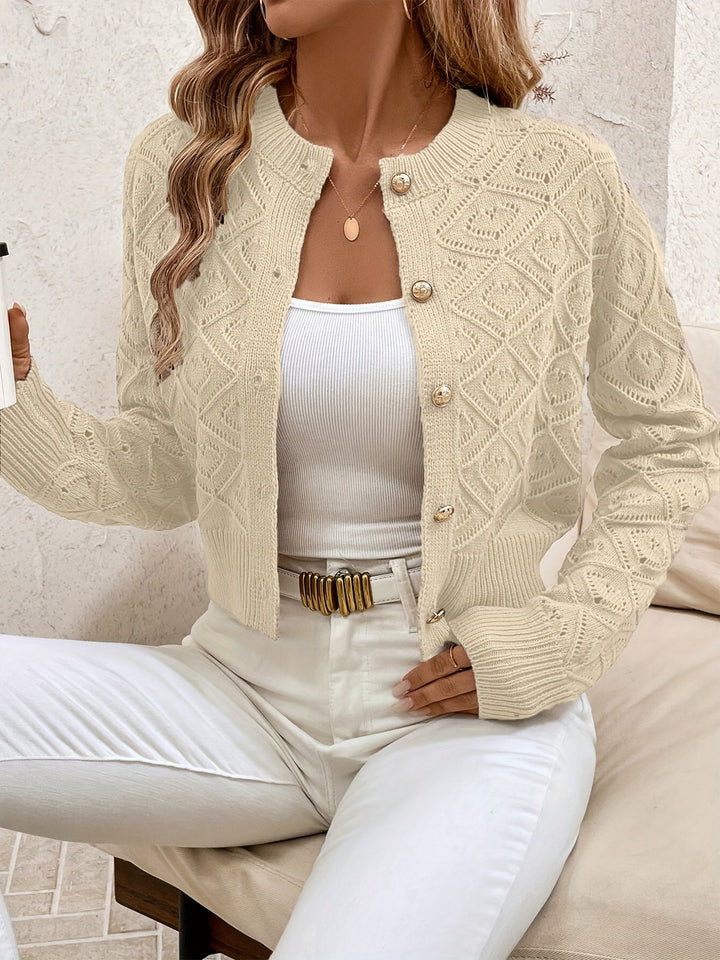 Della | Teksturert Knap-Front Cardigan