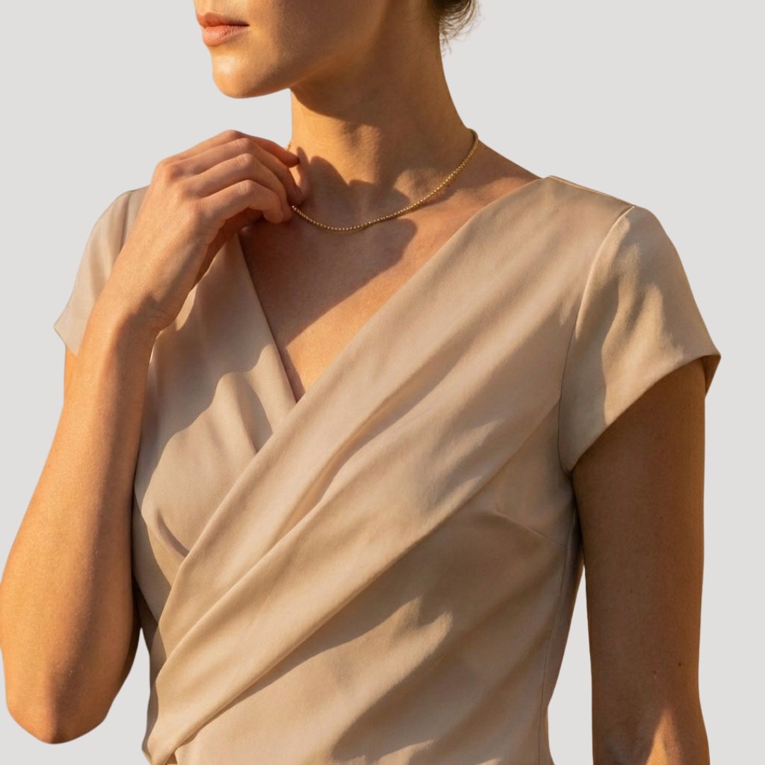 Gemma | Draperet Wrap-Front Bluse