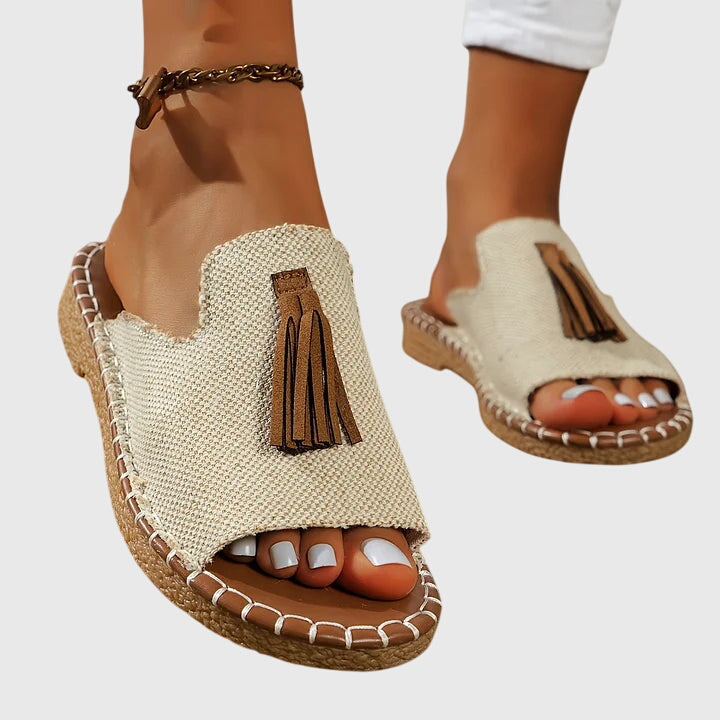 Claire | Stilfuld Prikket Ortopædisk Sandal