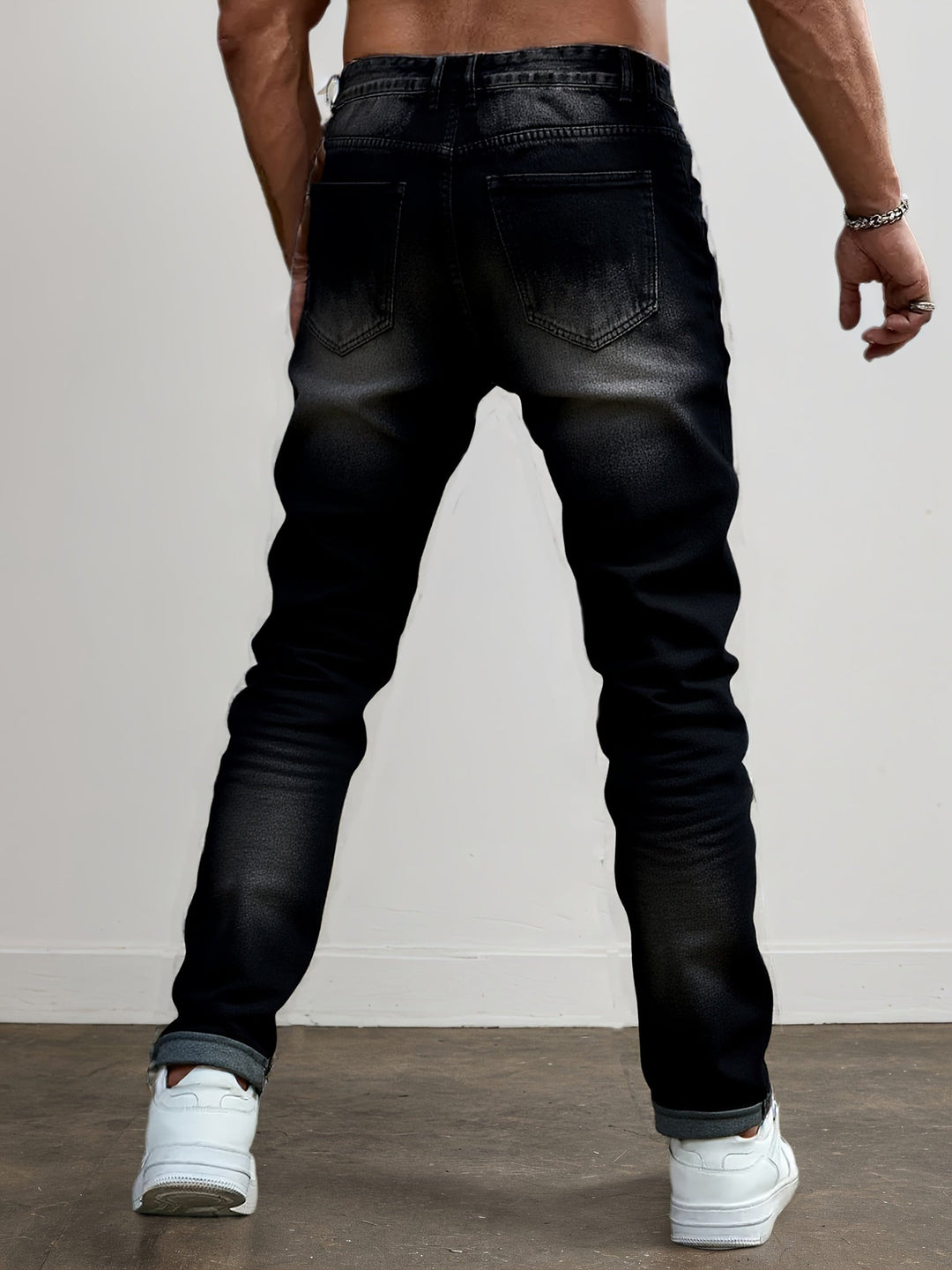 Caleb | Robust Straight-Leg Jeans