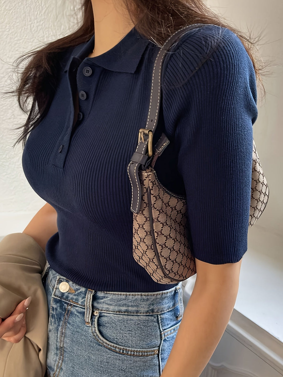 Meredith | Ribbede Krave Top