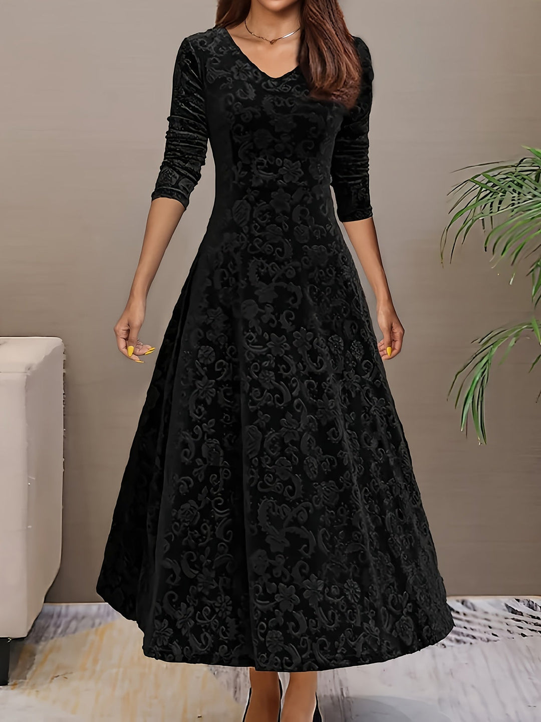 Adeline | Elegant Langærmet Midi Kjole