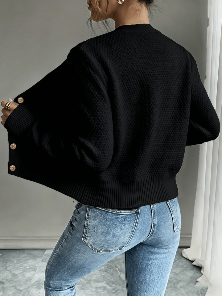 Eleanora | Kabelstrikket Cardigan med Knapper