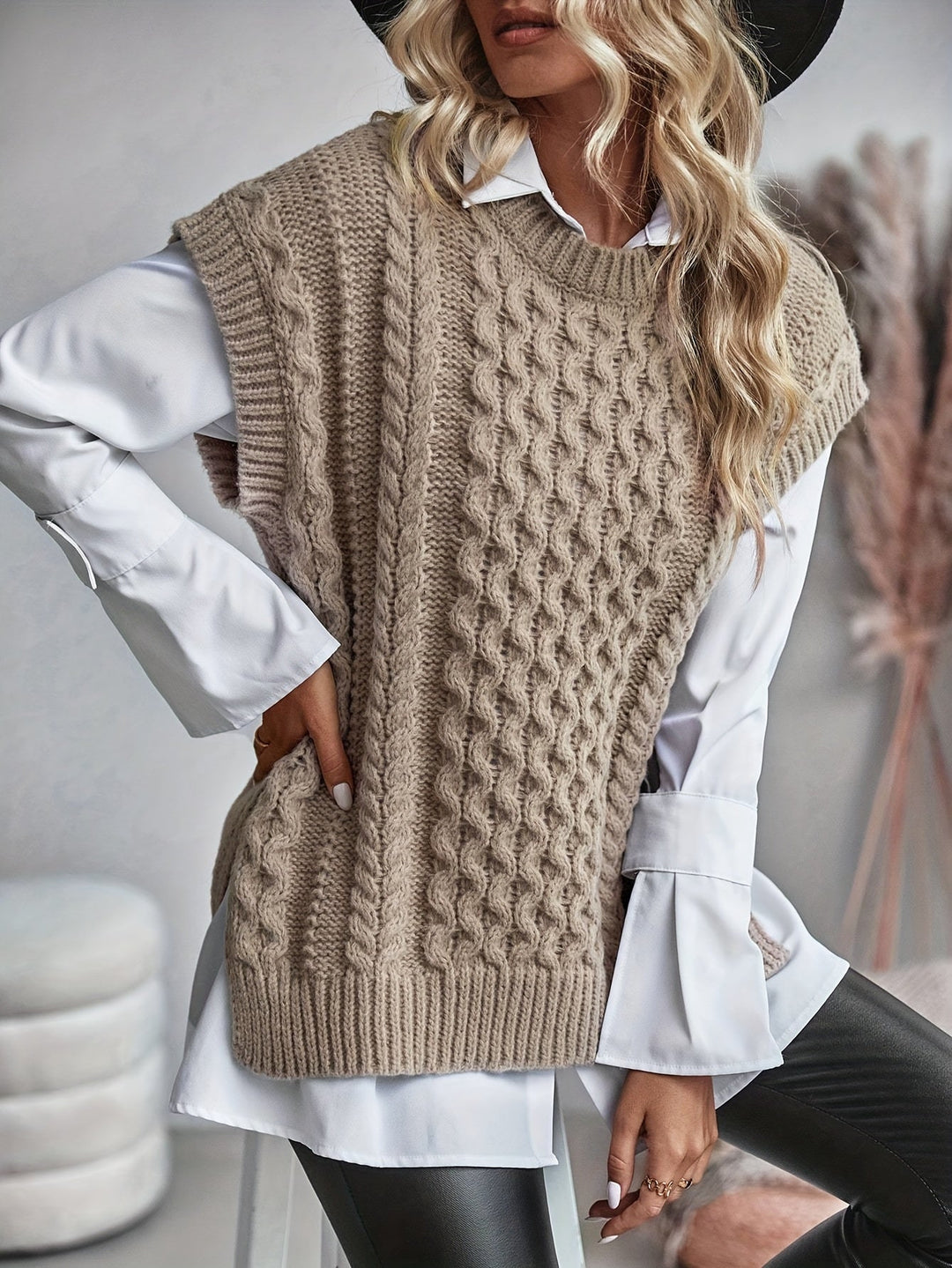 Bridget | Cozy Cable-Knit Sweater Vest
