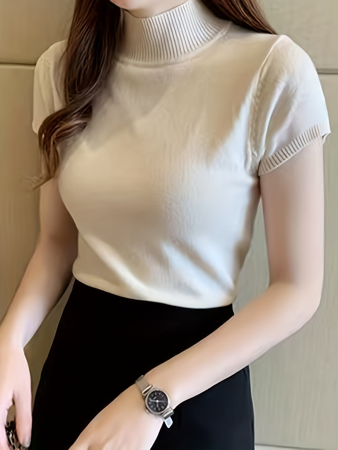 Della | Forfinet Mock-Neck Top