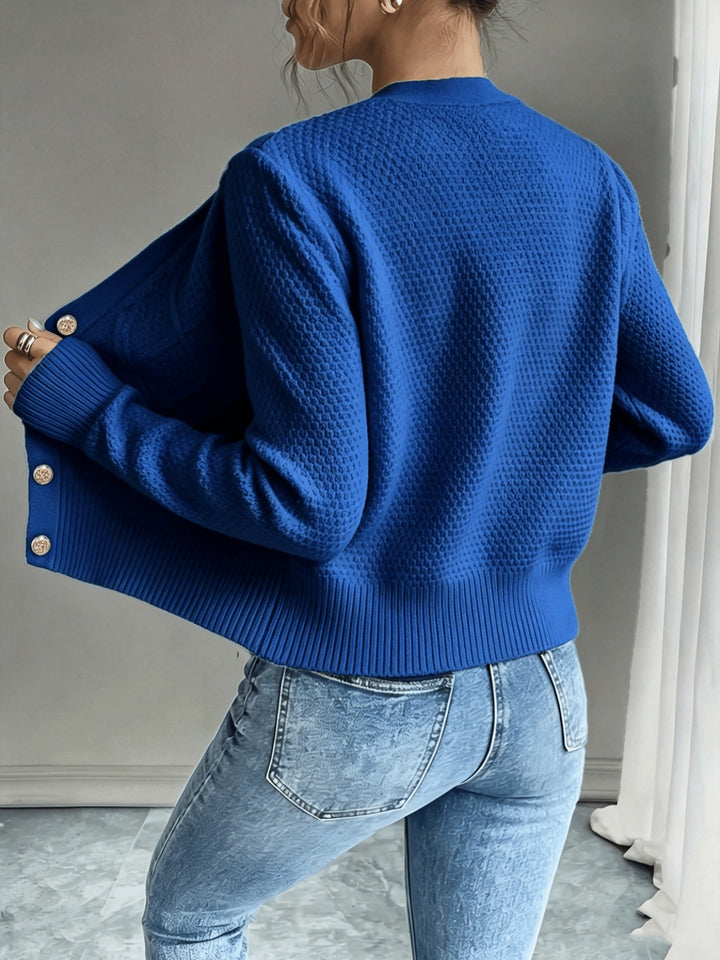 Eleanora | Kabelstrikket Cardigan med Knapper