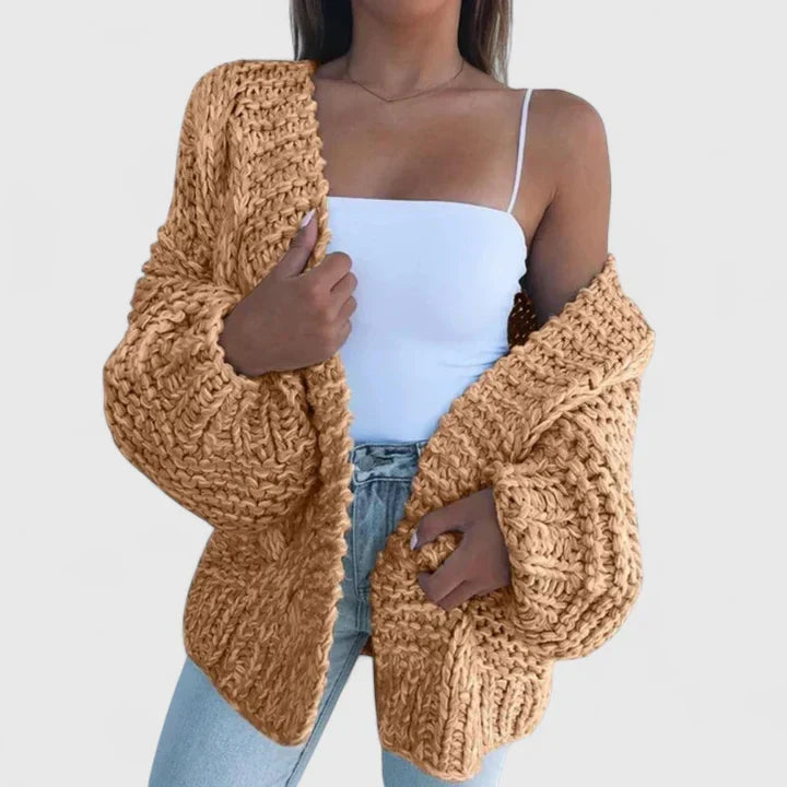 Cecily | Chunky Strik Cardigan
