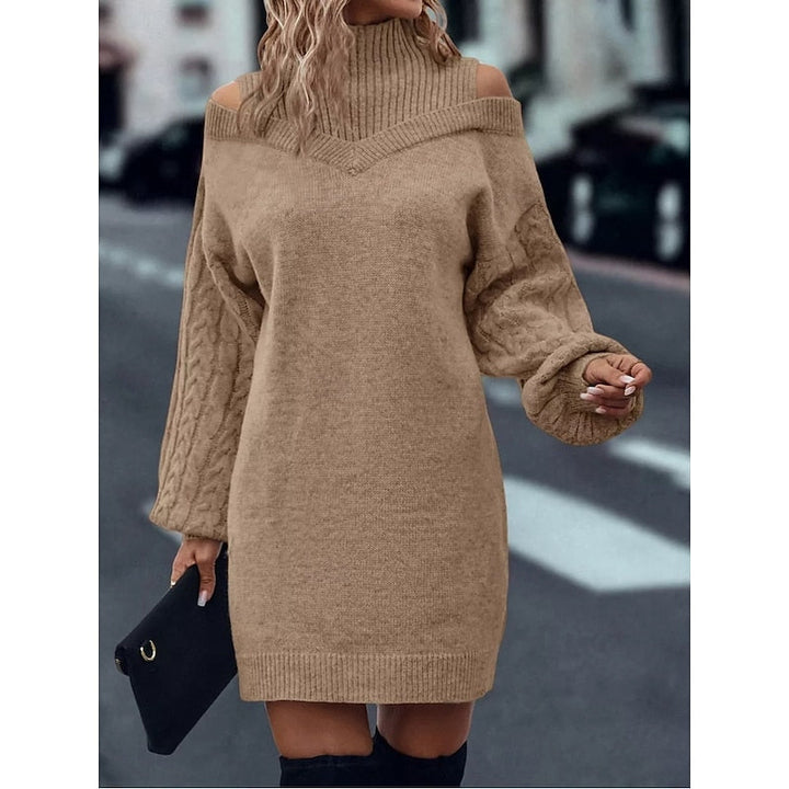 Winifred | Kold- skulder Turtleneck Sweater Kjole