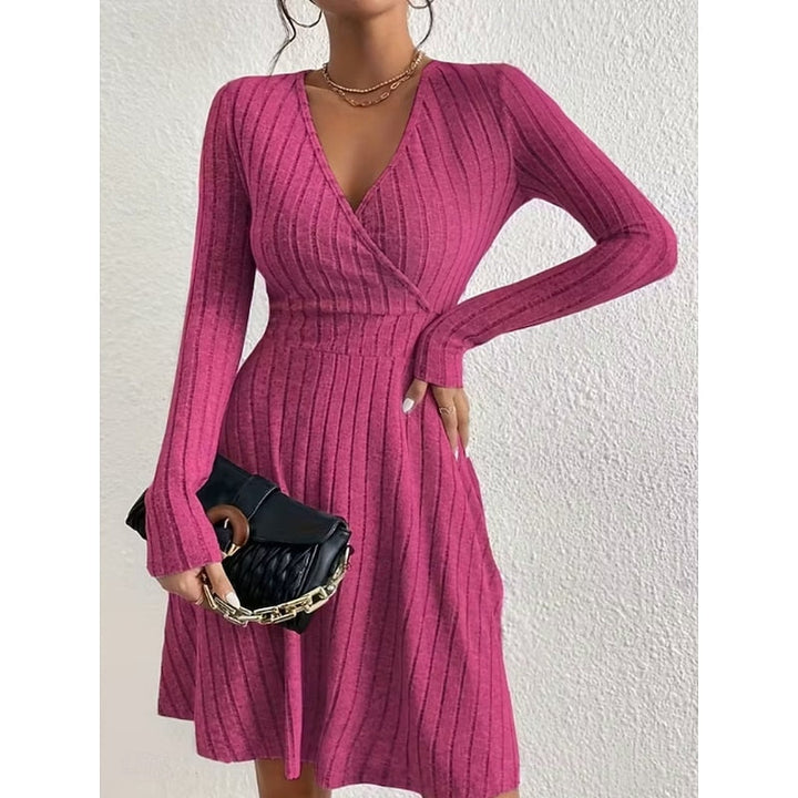Yvonne | Wrap-Neck A-Line Kjole