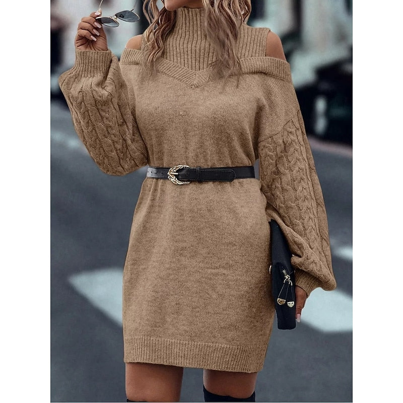 Winifred | Kold- skulder Turtleneck Sweater Kjole