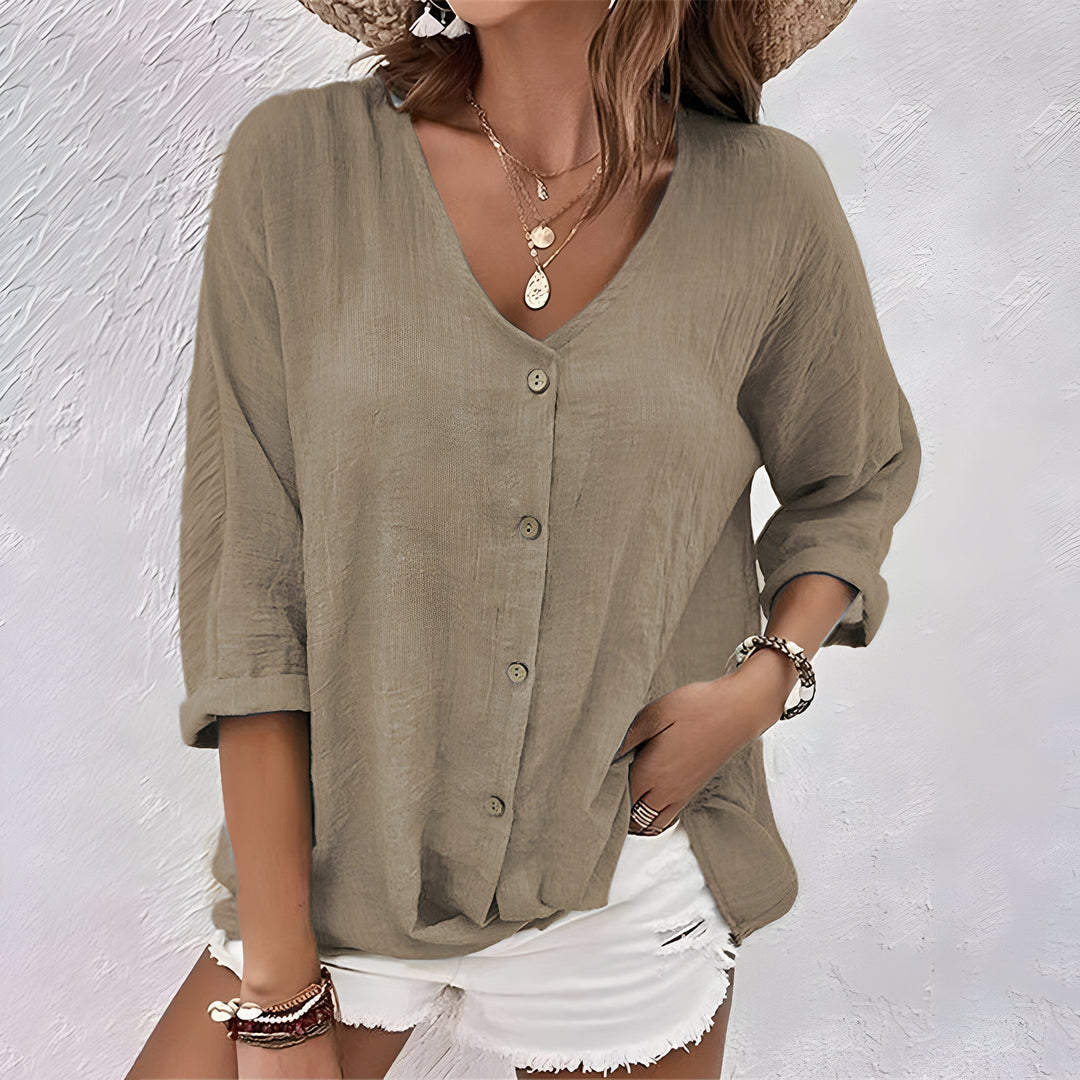 Giana | Casual Relaxed Button-Up Bluse